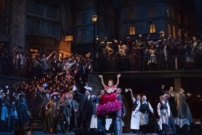 Review: Zeffirelli's 'La Bohème' Returns, Brighter and Better