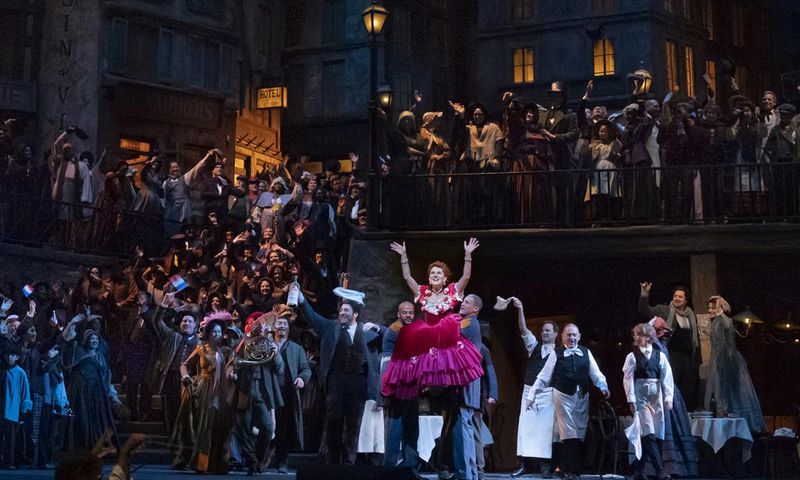 Review: Zeffirelli's 'La Bohème' Returns, Brighter and Better