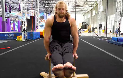 Bodybuilder Tries Gymnast's Conditioning Routine