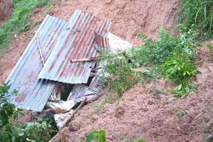 File image of a collapsed house. Family of 3 crushed to death after house collapsed in Mwasere village in Mwatate, Taita Taveta County