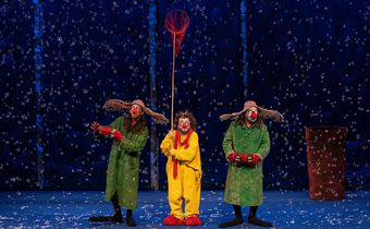 Review: 'Slava's Snowshow' Delivers Flurries of Joy