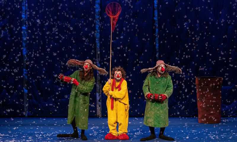 Review: 'Slava's Snowshow' Delivers Flurries of Joy
