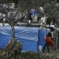 A crowded refugee camp on the Greek island of Samos: the new conservative Greek government wants to build one more camp on the island for up to 7,000 people despite fierce local opposition