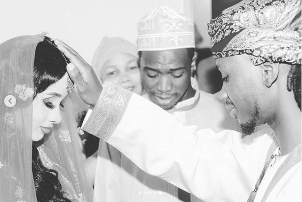 Diamonds producer weds in colorful wedding (photos)