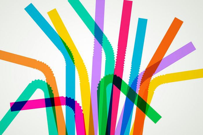 Dr. Pimple Popper Squeezes a 'Straw Wrapper' Cyst