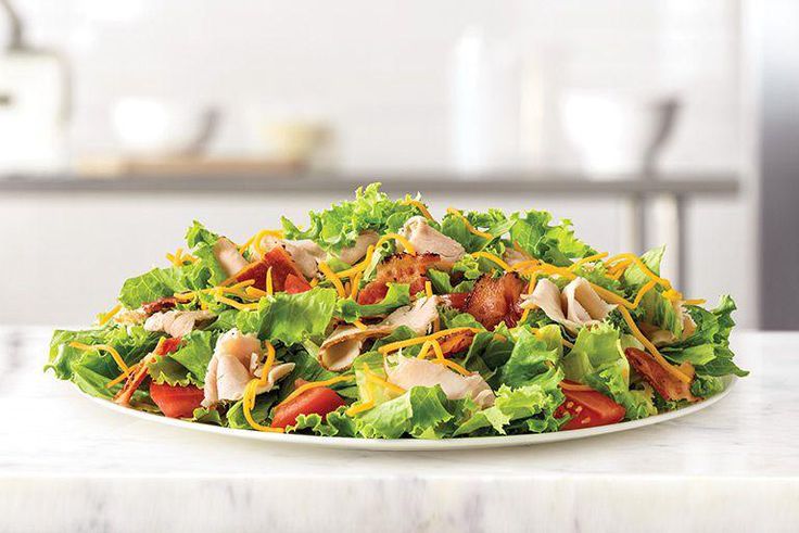 15 High-Protein Fast-Food Orders Nutritionists Recommend