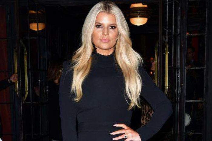 Jessica Simpson Revealed She Got 2 Tummy Tucks