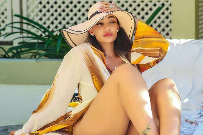 Zari Hassan fight-off critics after stepping out in this sexy-bikini photos in Malindi