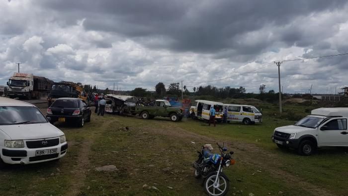 8 feared dead in grisly accident involving multiple vehicles