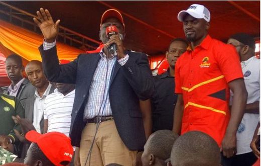 Itumbi roasted after posting video of Kenyatta singing popular reggae song while endorsing Mariga