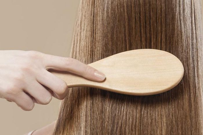 How to Grow Out Your Hair