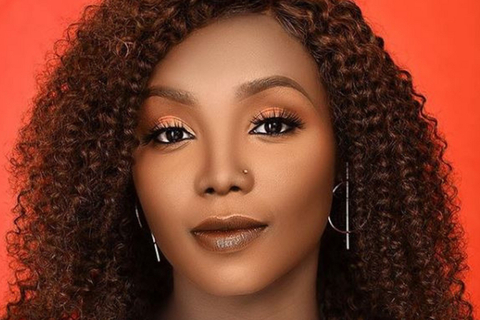 Kate Actress flaunts her curves as she turns 33