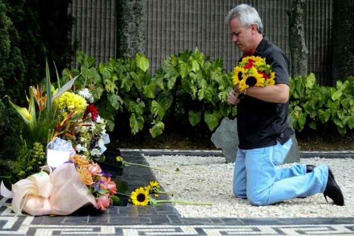 Former hitman Jhon Jairo Velásquez, pictured in 2015, paying tribute to his ex 'boss' and drug kingpin Pablo Escobar in Medellin