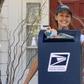 Jennifer Garner Dresses As Mailbox For Halloween