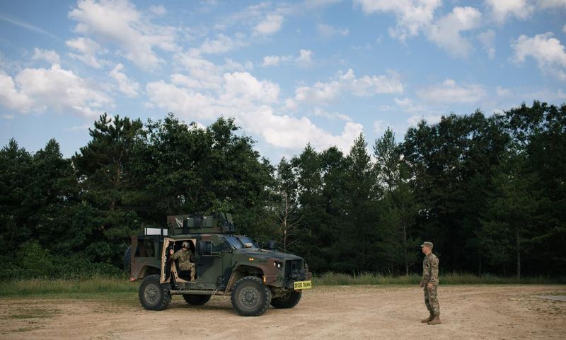 Here Comes the Smooth Ride to Replace the Military's Hated Humvee