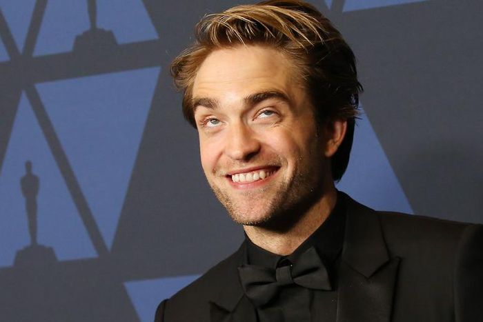 Robert Pattinson Can't Stop Saying Weird Sh*t