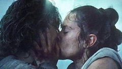 That 'Rise of Skywalker' Kiss Was *Not* Romantic