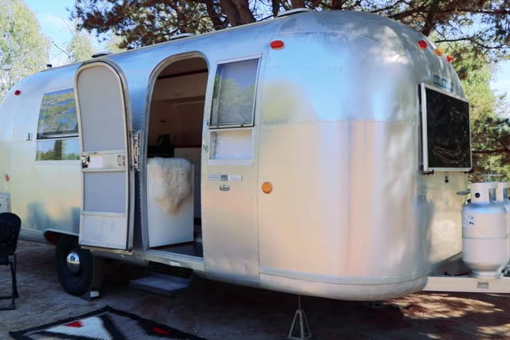 Watch This Tour of a Gut-Renovated 1968 Airstream