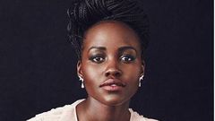 Lupita Nyong’o and mother bag distinguished award