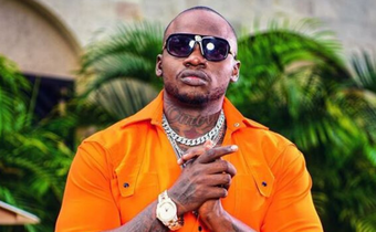 Khaligraph Jones beats all odds and performs at event after police turned off sound (Video)