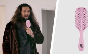 Get Momoa’s Eco-Friendly Pink Hair Brush
