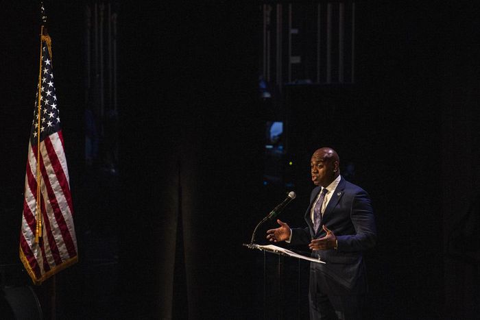 They Ended Up in Decrepit Housing in Newark. Is New York to Blame?