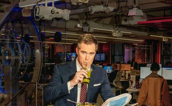 When youre stuck in the White House booth all day analyzing fast-breaking news, eating healthfully is essential, says Peter Alexander.