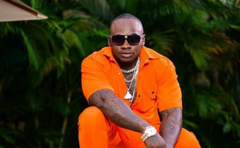 Angry Khaligraph Jones lectures Journalists after asking this Question