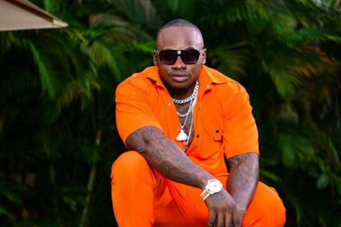 Angry Khaligraph Jones lectures Journalists after asking this Question
