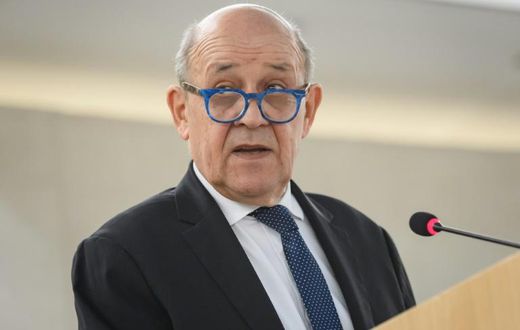 French Foreign Minister Jean-Yves Le Drian and the foreign ministers of 13 other EU countries warned that what Moscow has presented as a fight against terrorism did not justify "massive violations of international humanitarian law"