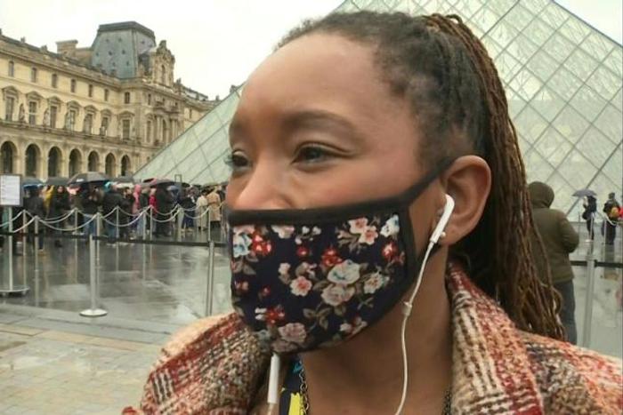 Tourists react as Paris's Louvre museum remains shut over coronavirus fears