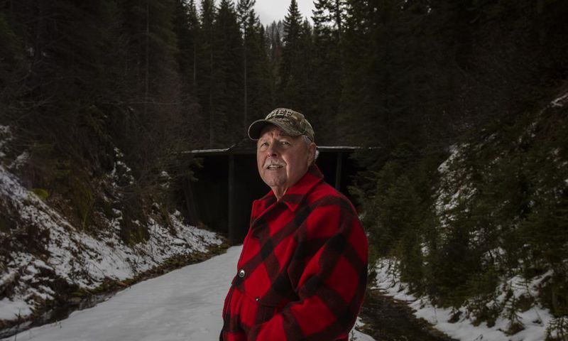 Gamblers, Wastrels and Lumberjacks: An Old Cemetery Gives Up Its Secret History