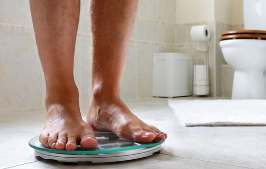 What Happens to Your Weight When You Poop