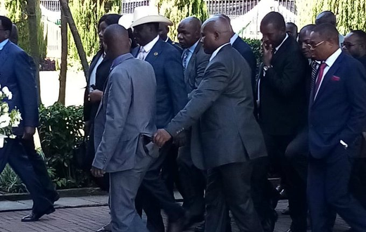 ODM Leader Raila Odinga views Mzee  Daniel arap Moi's body in unique style