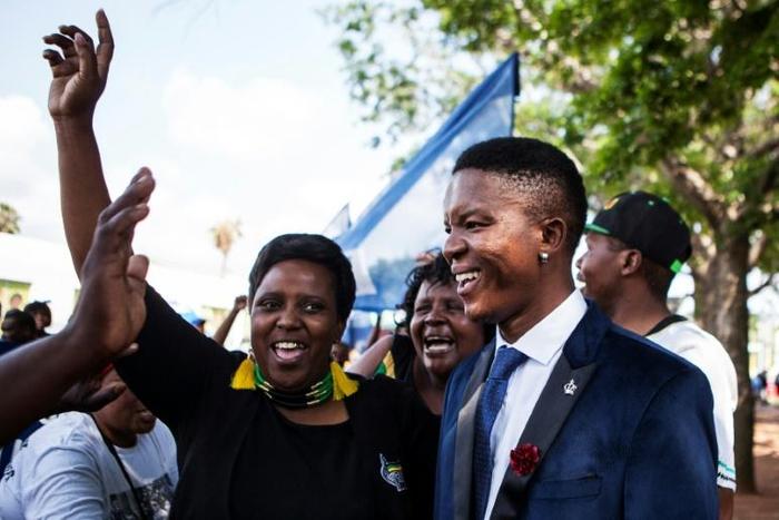 Victor Mlotshwa, right, denied trespassing, saying he was taking a short cut to the shops