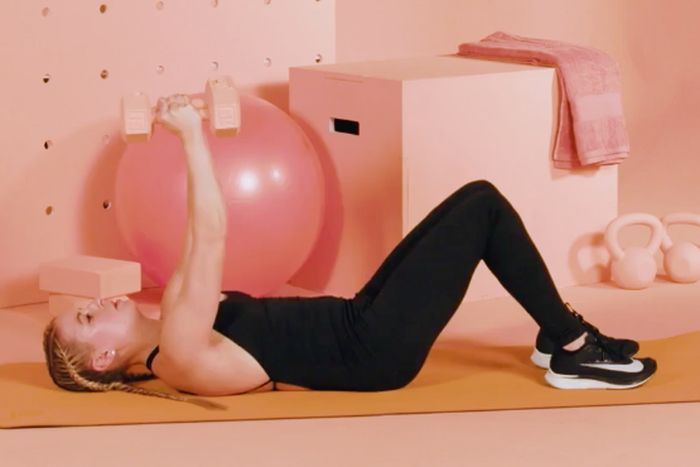 How To Do A Chest Fly Correctly Using Dumbbells