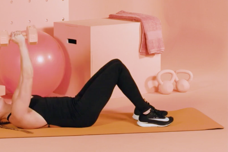 How To Do A Chest Fly Correctly Using Dumbbells