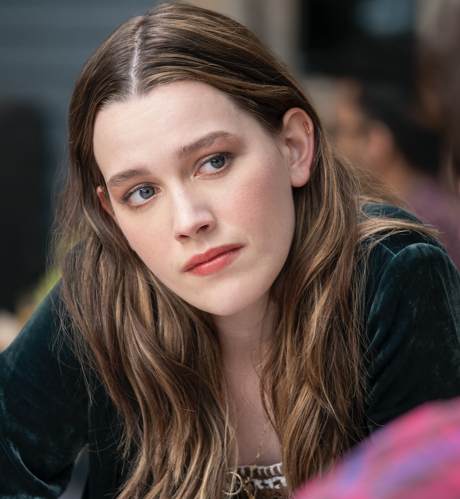 Here's Where You've Seen the Cast of 'You'