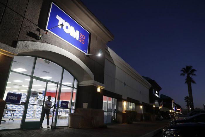 Where's Tom Steyer? A Few People in Las Vegas Were Wondering