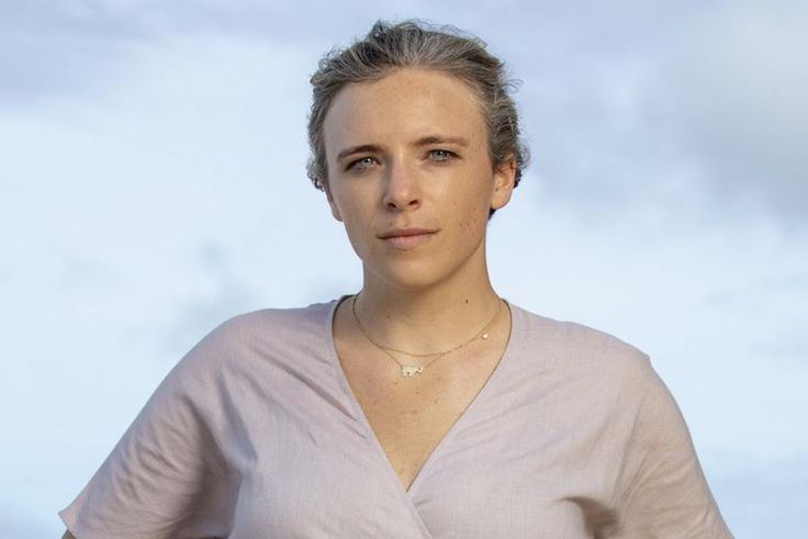 Sophie Clarke Talks Her 'Survivor' Return