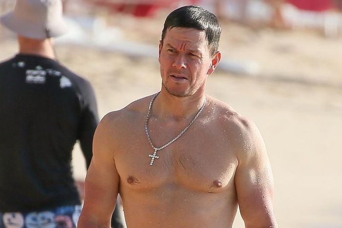 Mark Wahlberg Clashes with Dr. Oz Over Fasting