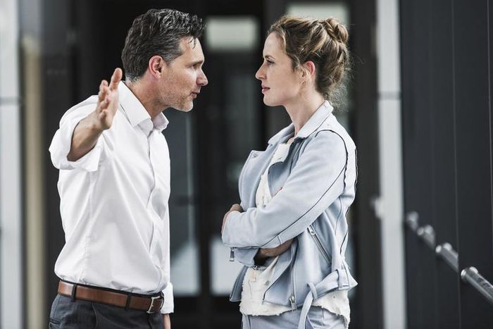 5 Things Men Do at Work That Women Absolutely Hate