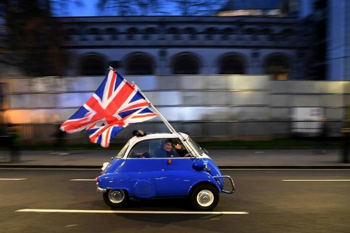 London's aim is to "reduce overall migration numbers", a key demand of Brexit supporters