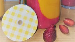 #RecipeWithAPulseliveTwist: 3-in-1 mango, strawberry, green breakfast smoothie