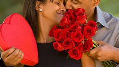 ___7969362___2018___2___12___8___Valentines-Day-couple1