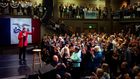 Democrats Sharpen Attacks to Win Over Iowans