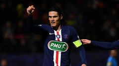 Uruguayan great Edinson Cavani may be keen on a move to Atletico Madrid but his availability has sparked potential interest from Chelsea too