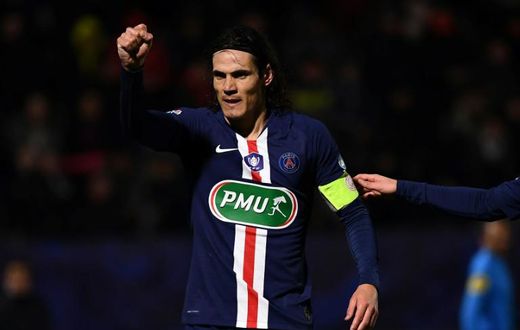 Uruguayan great Edinson Cavani may be keen on a move to Atletico Madrid but his availability has sparked potential interest from Chelsea too