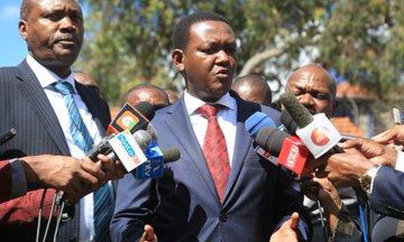 Governor Alfred Mutua at Kilimani Police Station