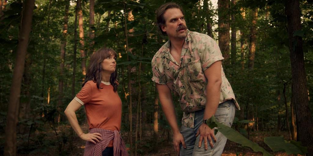 Stranger Things Harbour: Hopper 'Needed to Die'